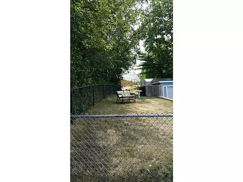 435 Transit St, Woonsocket, RI 02895 photo 5