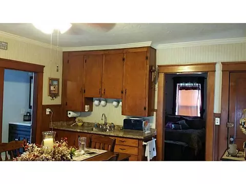 435 Transit St, Woonsocket, RI 02895 photo 7