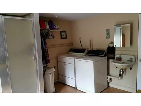 435 Transit St, Woonsocket, RI 02895 photo 24