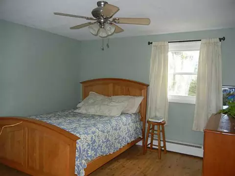 301 Maple St, Warwick, RI 02888 photo 10