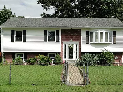 177 Winter Ave, Warwick, RI 02889 photo 2