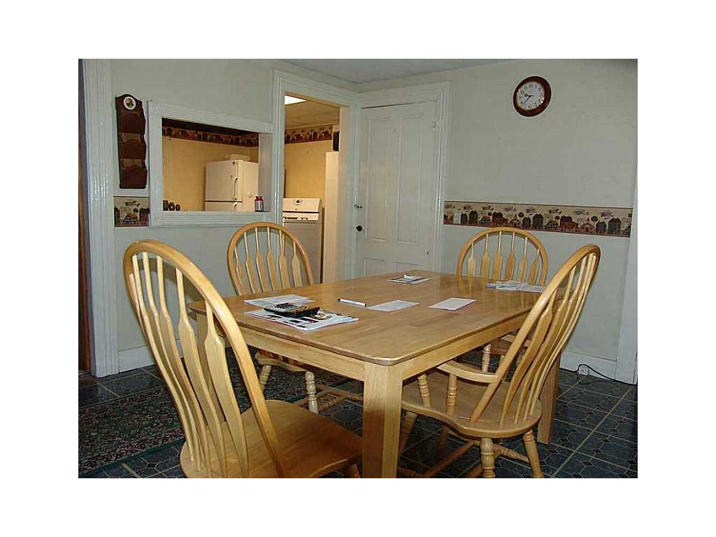 138 W School St, Woonsocket, RI 02895 photo 3