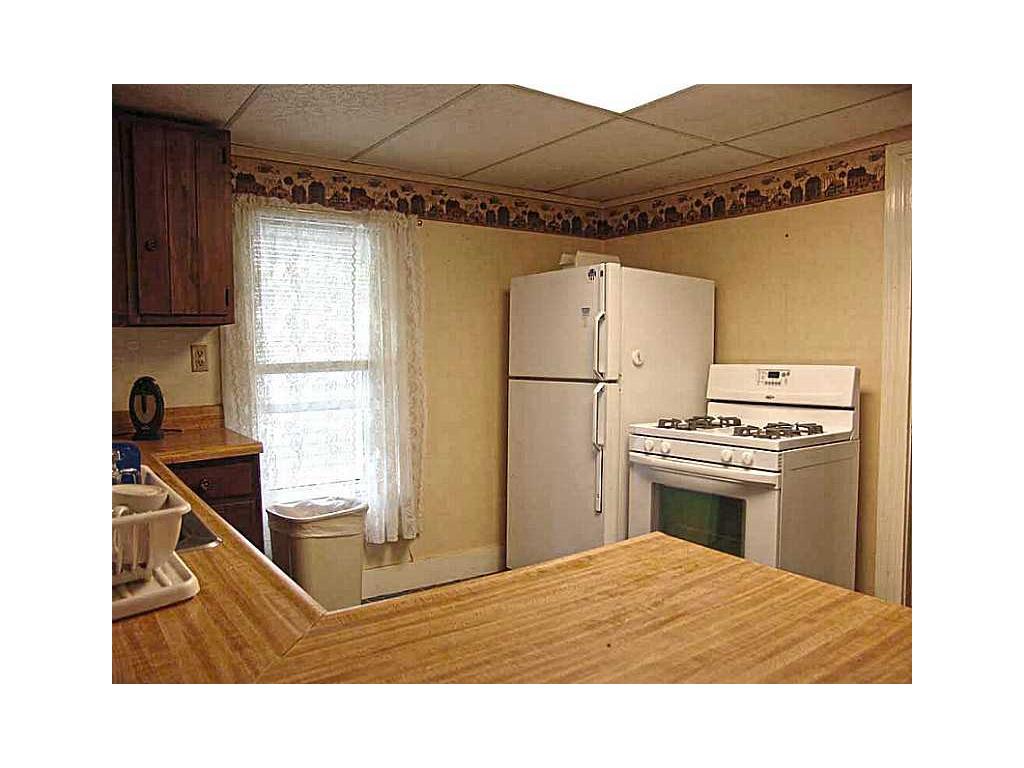 138 W School St, Woonsocket, RI 02895 photo 7