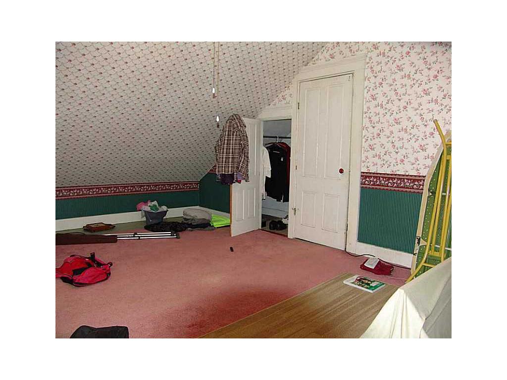 138 W School St, Woonsocket, RI 02895 photo 13