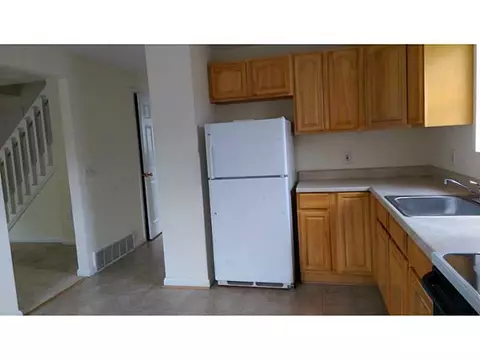56 Margin St, Westerly, RI 02891 photo 4