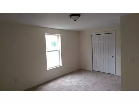 56 Margin St, Westerly, RI 02891 photo 9