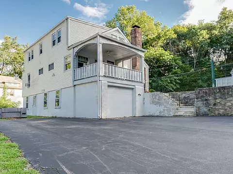 101 Pelletier Ave, Woonsocket, RI 02895 photo 5