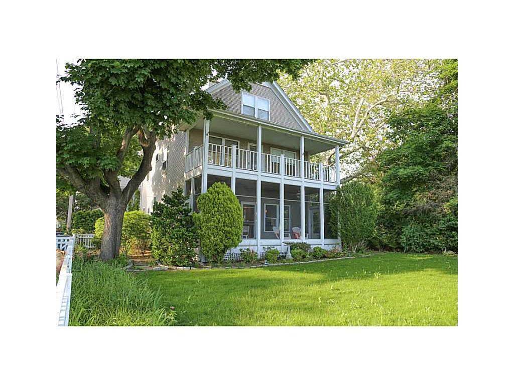 334 Claypool Dr, Warwick, RI 02886 photo 2