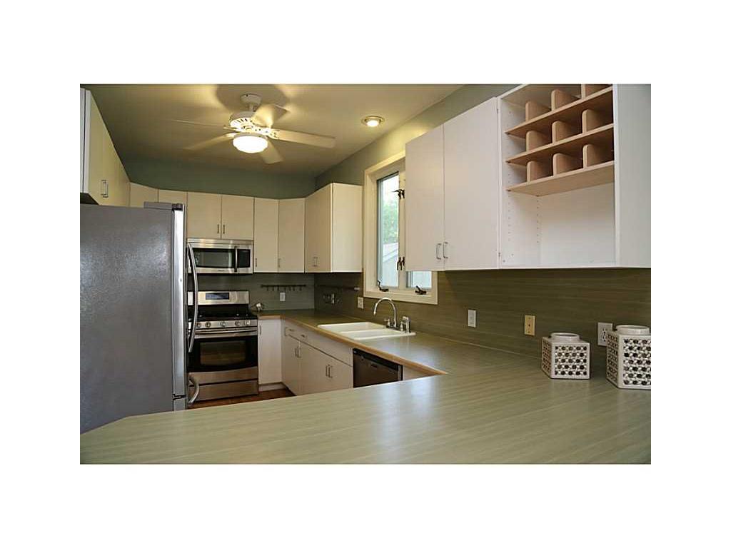 334 Claypool Dr, Warwick, RI 02886 photo 10
