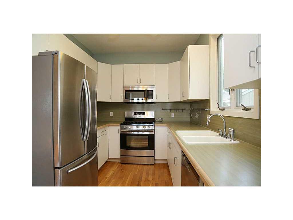 334 Claypool Dr, Warwick, RI 02886 photo 6