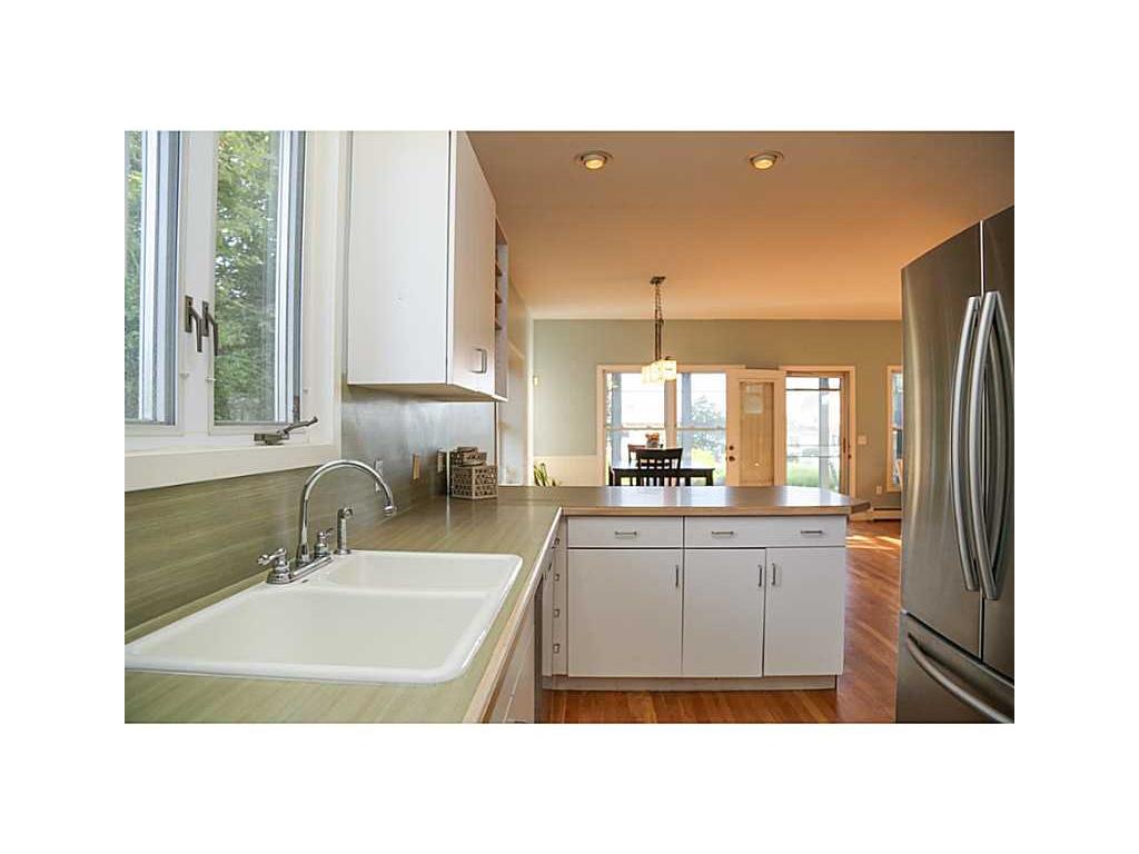 334 Claypool Dr, Warwick, RI 02886 photo 8