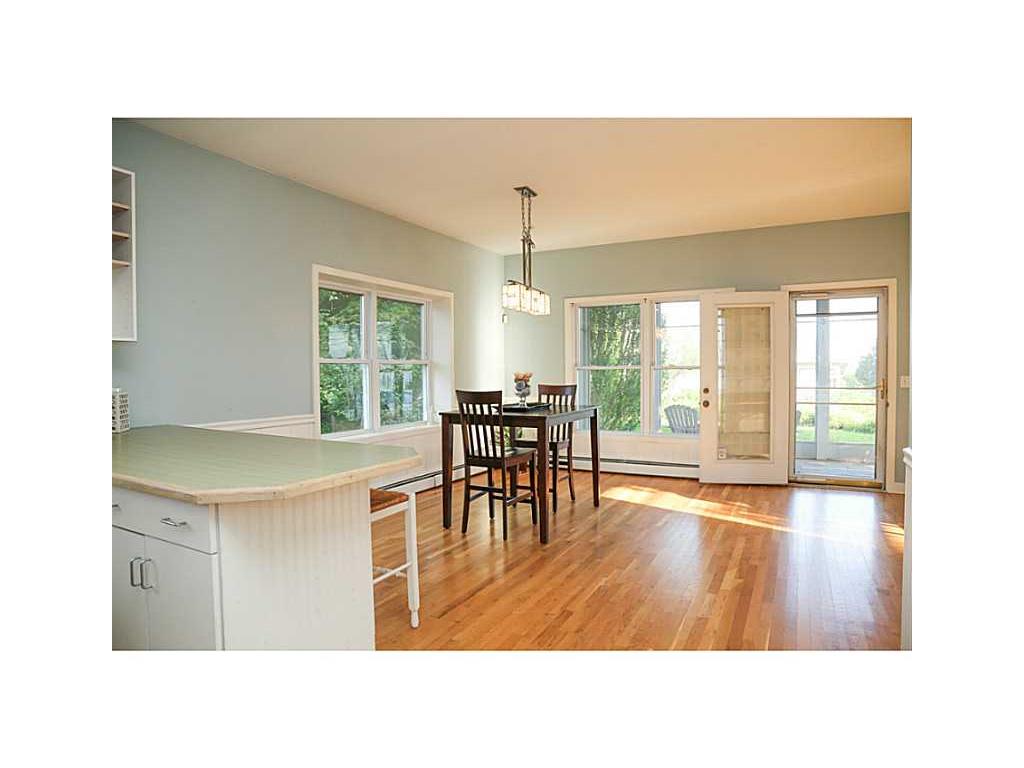 334 Claypool Dr, Warwick, RI 02886 photo 9