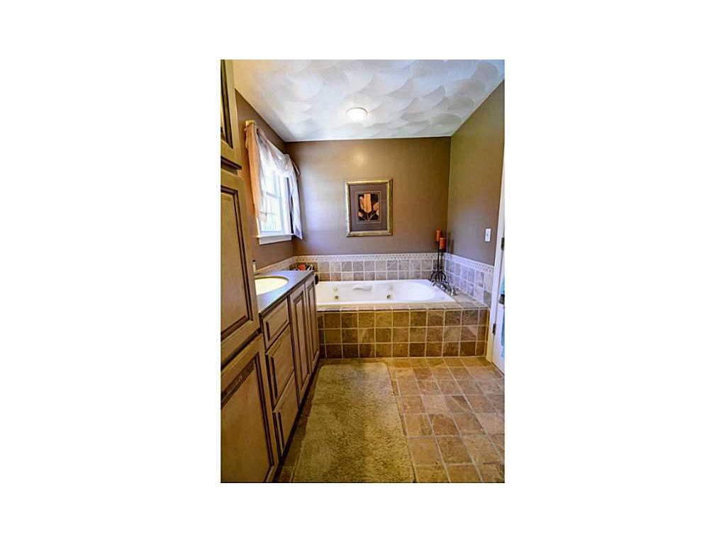 24 Bokar St, Warwick, RI 02886 photo 14