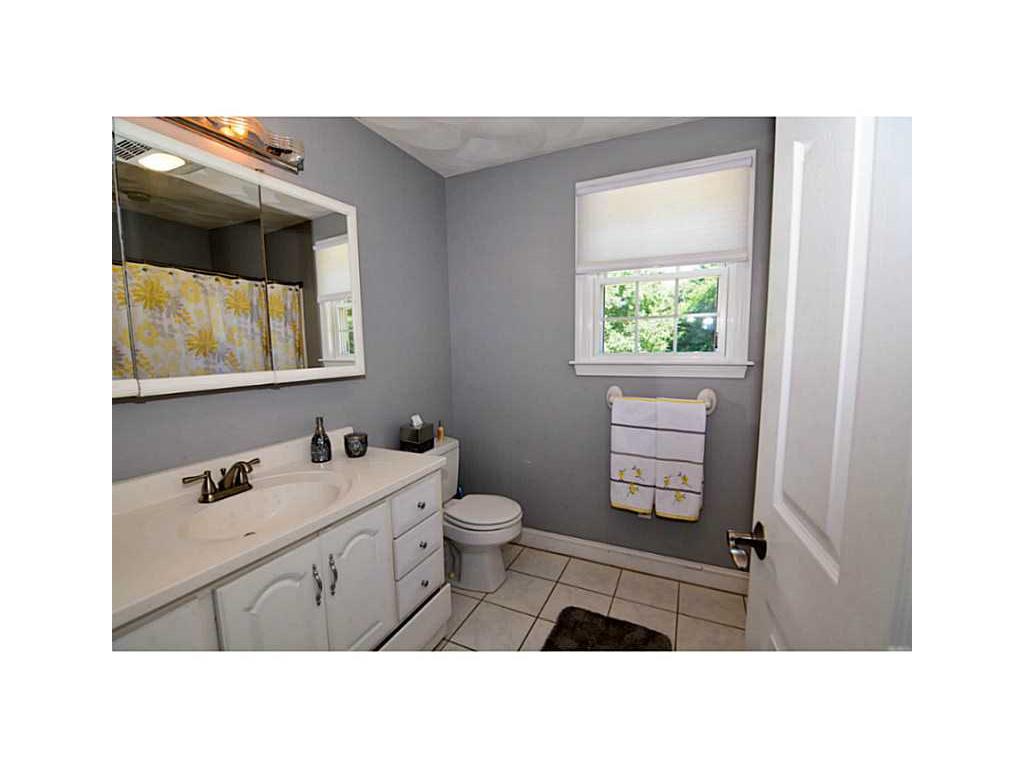 24 Bokar St, Warwick, RI 02886 photo 18