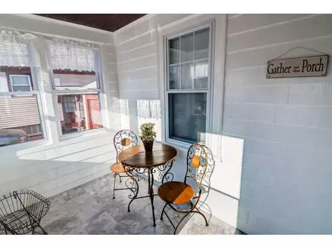 10 Elder Ave, Riverside, RI 02915 photo 12