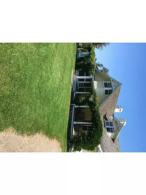 11 Westerly Rd, Westerly, RI 02891 photo 1