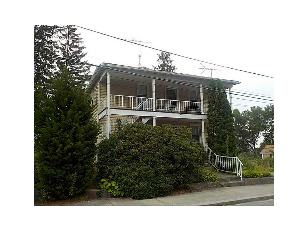 260 Joffre Ave, Woonsocket, RI 02895 photo 3