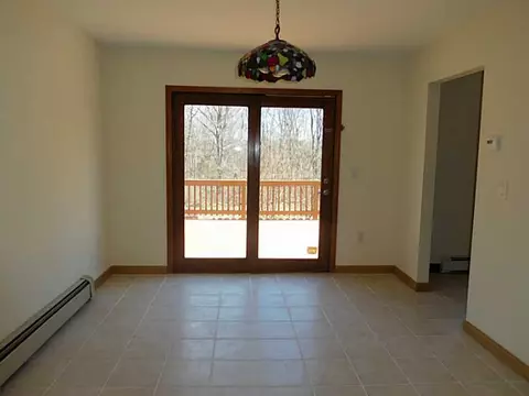 33 Robin Way, Westerly, RI 02891 photo 5