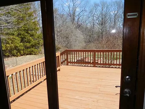 33 Robin Way, Westerly, RI 02891 photo 6
