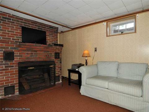 372 Manor Dr, Warwick, RI 02888 photo 23