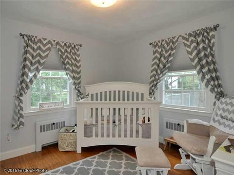 372 Manor Dr, Warwick, RI 02888 photo 13