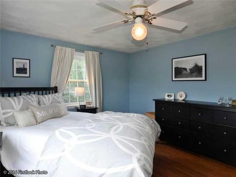372 Manor Dr, Warwick, RI 02888 photo 12