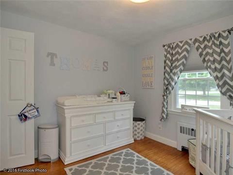 372 Manor Dr, Warwick, RI 02888 photo 14