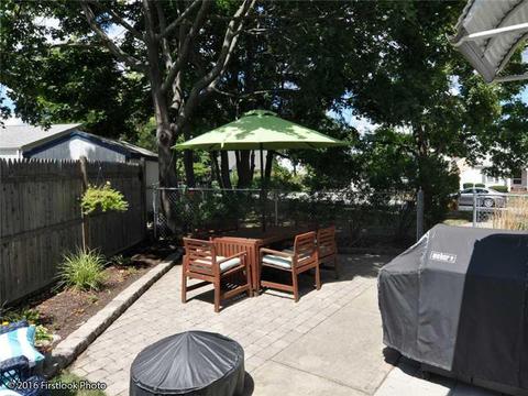 372 Manor Dr, Warwick, RI 02888 photo 16