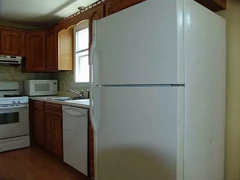209 Harrison Ave, Warwick, RI 02888 photo 5