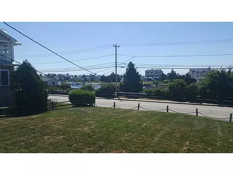 41 Weekapaug Rd, Westerly, RI 02891 photo 6