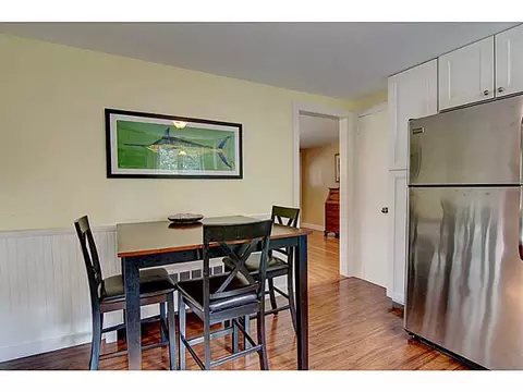 2 Roberta Dr, Barrington, RI 02806 photo 7
