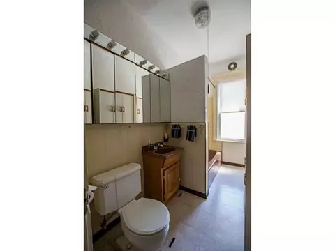 550 S Main St, Woonsocket, RI 02895 photo 22