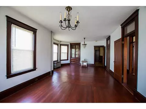 550 S Main St, Woonsocket, RI 02895 photo 3