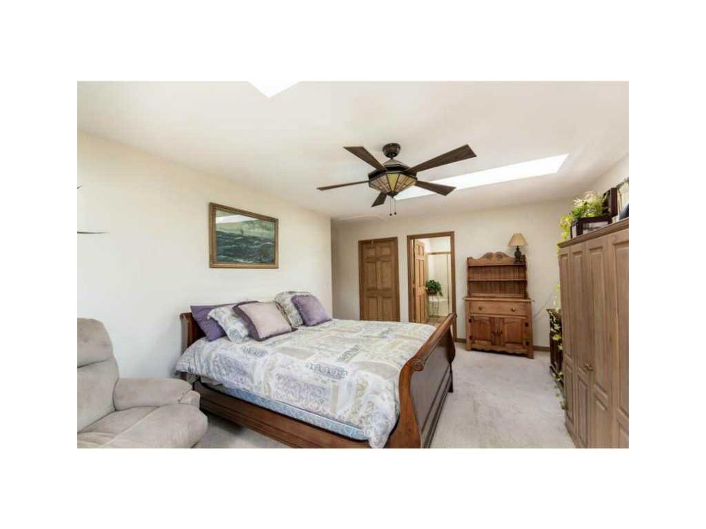 2 Bay St, Warren, RI 02885 photo 11