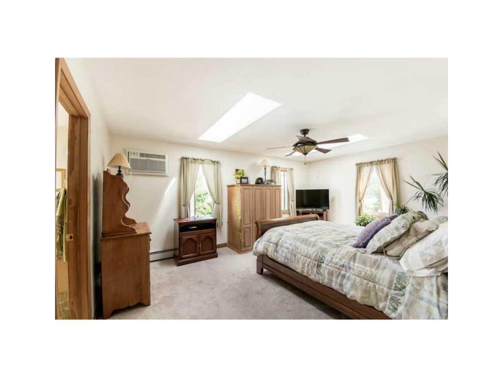 2 Bay St, Warren, RI 02885 photo 13