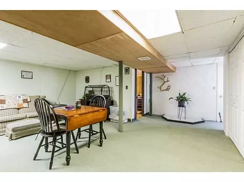 120 Haswill St, Warwick, RI 02889 photo 25