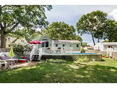 120 Haswill St, Warwick, RI 02889 photo 21