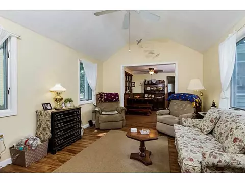 120 Haswill St, Warwick, RI 02889 photo 11