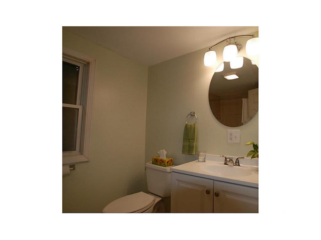110 112 Clinton Ave, Warwick, RI 02886 photo 19