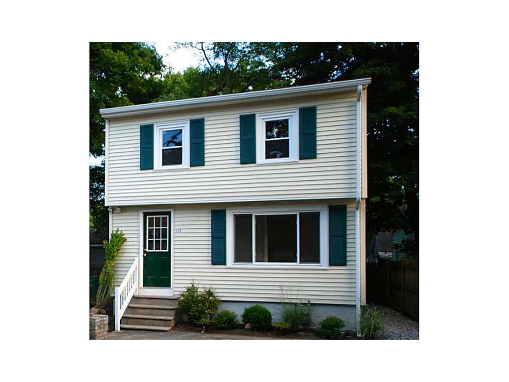 110 112 Clinton Ave, Warwick, RI 02886 photo 3
