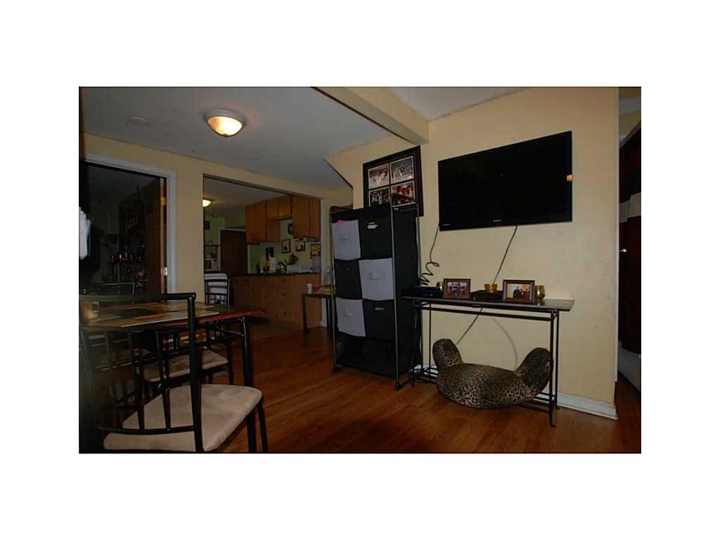 110 112 Clinton Ave, Warwick, RI 02886 photo 5
