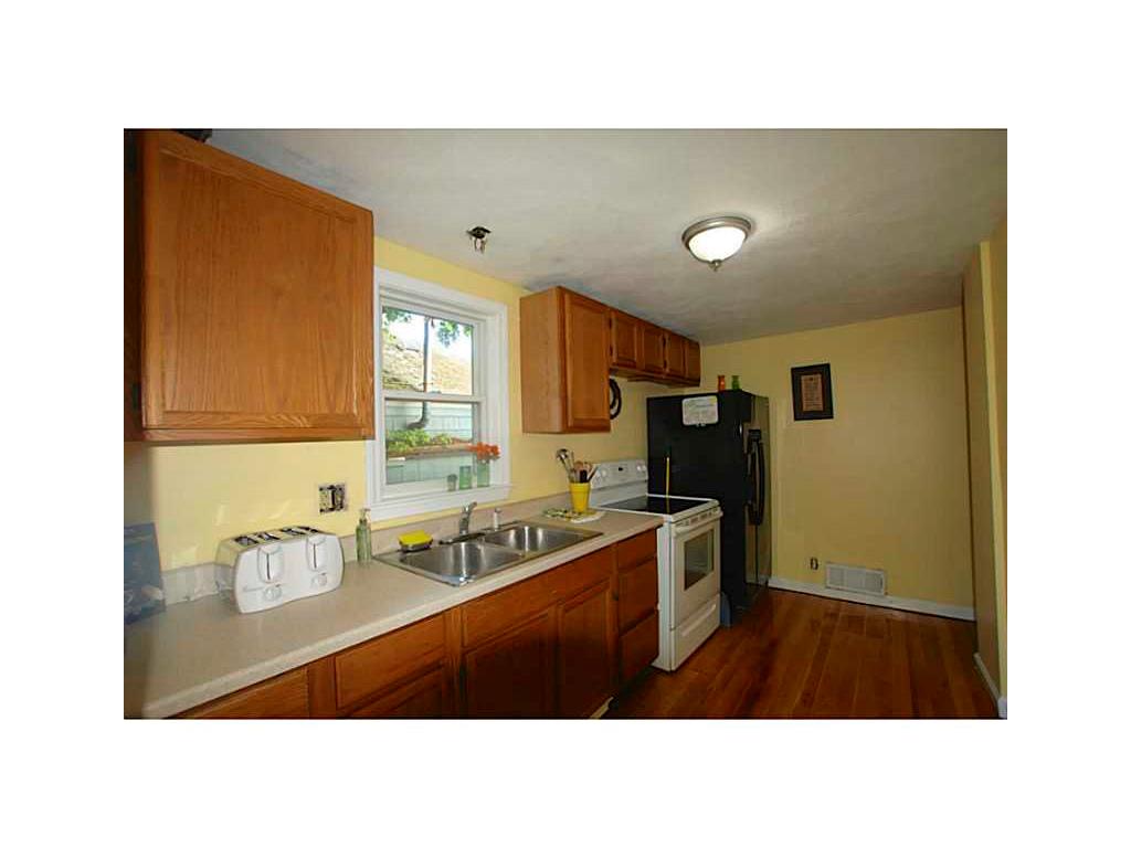 110 112 Clinton Ave, Warwick, RI 02886 photo 14
