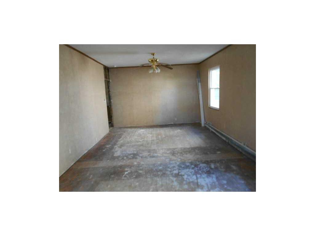 147 Harrison Ave, Woonsocket, RI 02895 photo 25