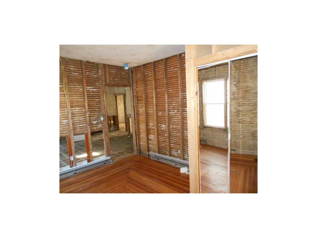 147 Harrison Ave, Woonsocket, RI 02895 photo 7