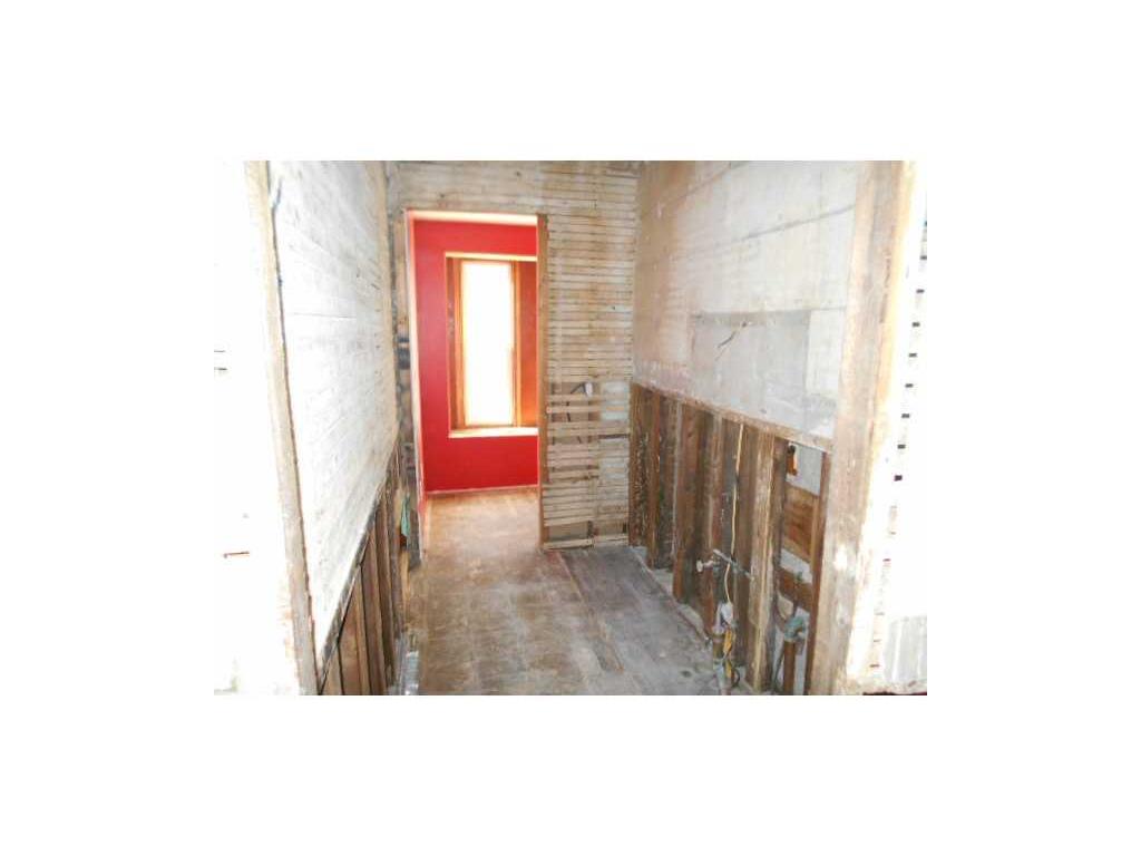 147 Harrison Ave, Woonsocket, RI 02895 photo 10