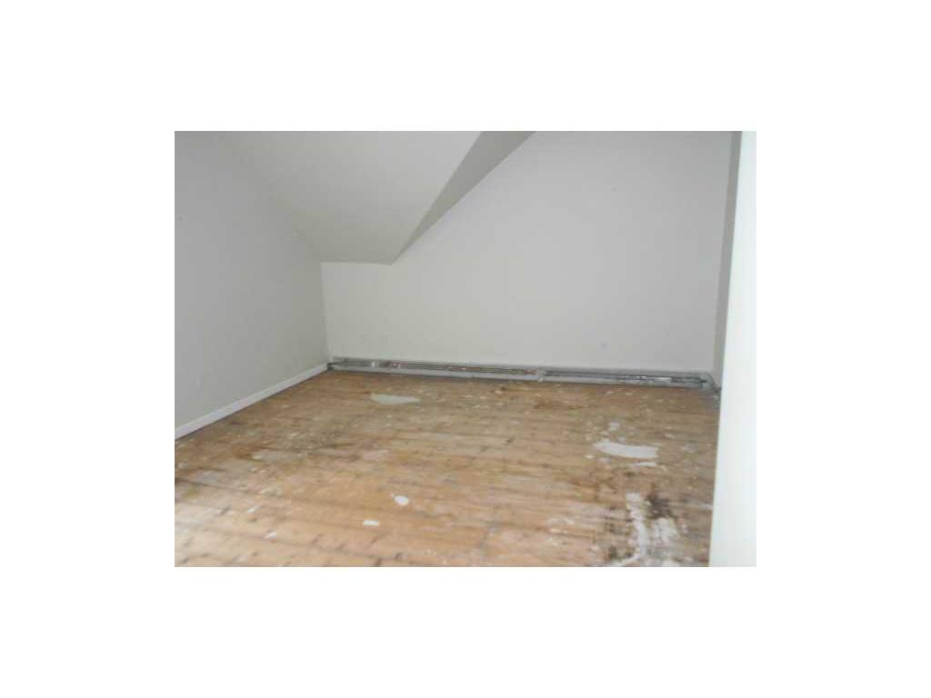 147 Harrison Ave, Woonsocket, RI 02895 photo 22