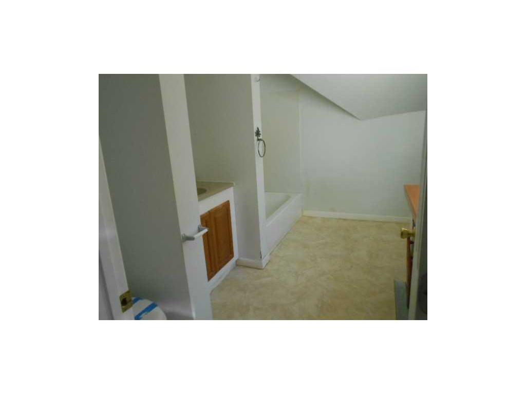 147 Harrison Ave, Woonsocket, RI 02895 photo 23