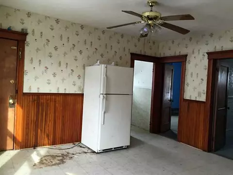 556 Elm St, Woonsocket, RI 02895 photo 7