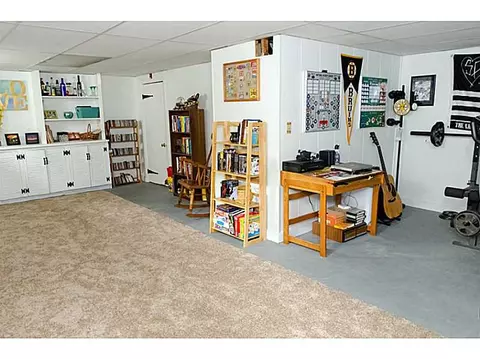 800 Cass Ave, Woonsocket, RI 02895 photo 16