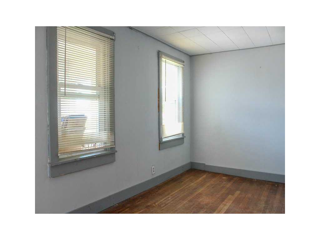 11 Westminster St, Warren, RI 02885 photo 6